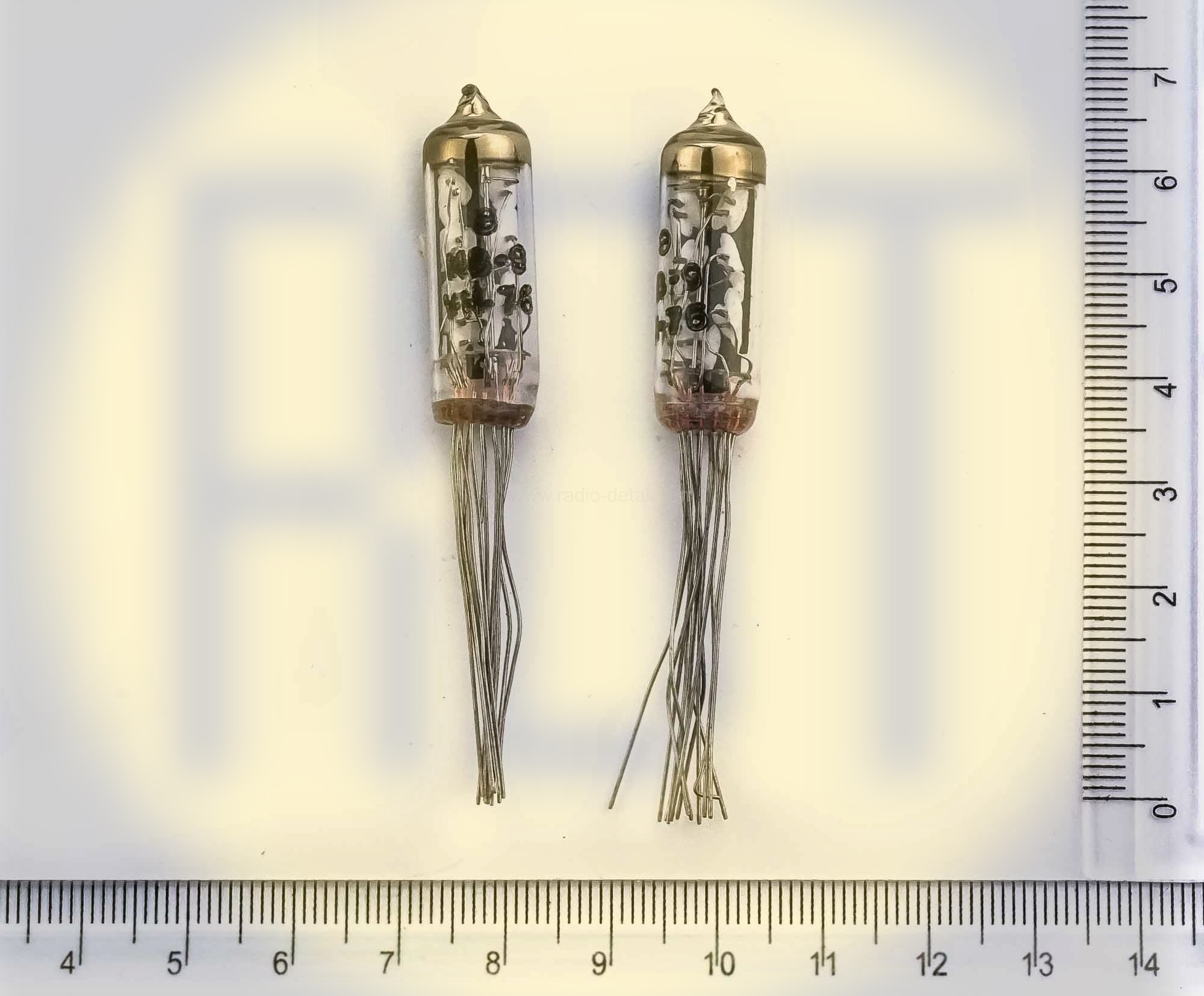 ИВ-9 - покупка индикаторных ламп ИВ-9 в новом или бу состоянии | Скупка РЭК