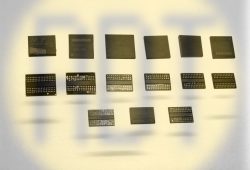 113. Микросхема из оперативной памяти (квадратная).