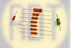 125. Резисторы МЛТ луженные.