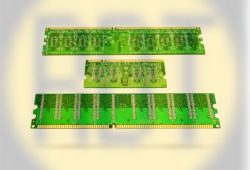 88. Память с жёлтыми ламелями со снятыми чипами.