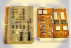 98. Платы приборов и оборудования (с разъёмами).